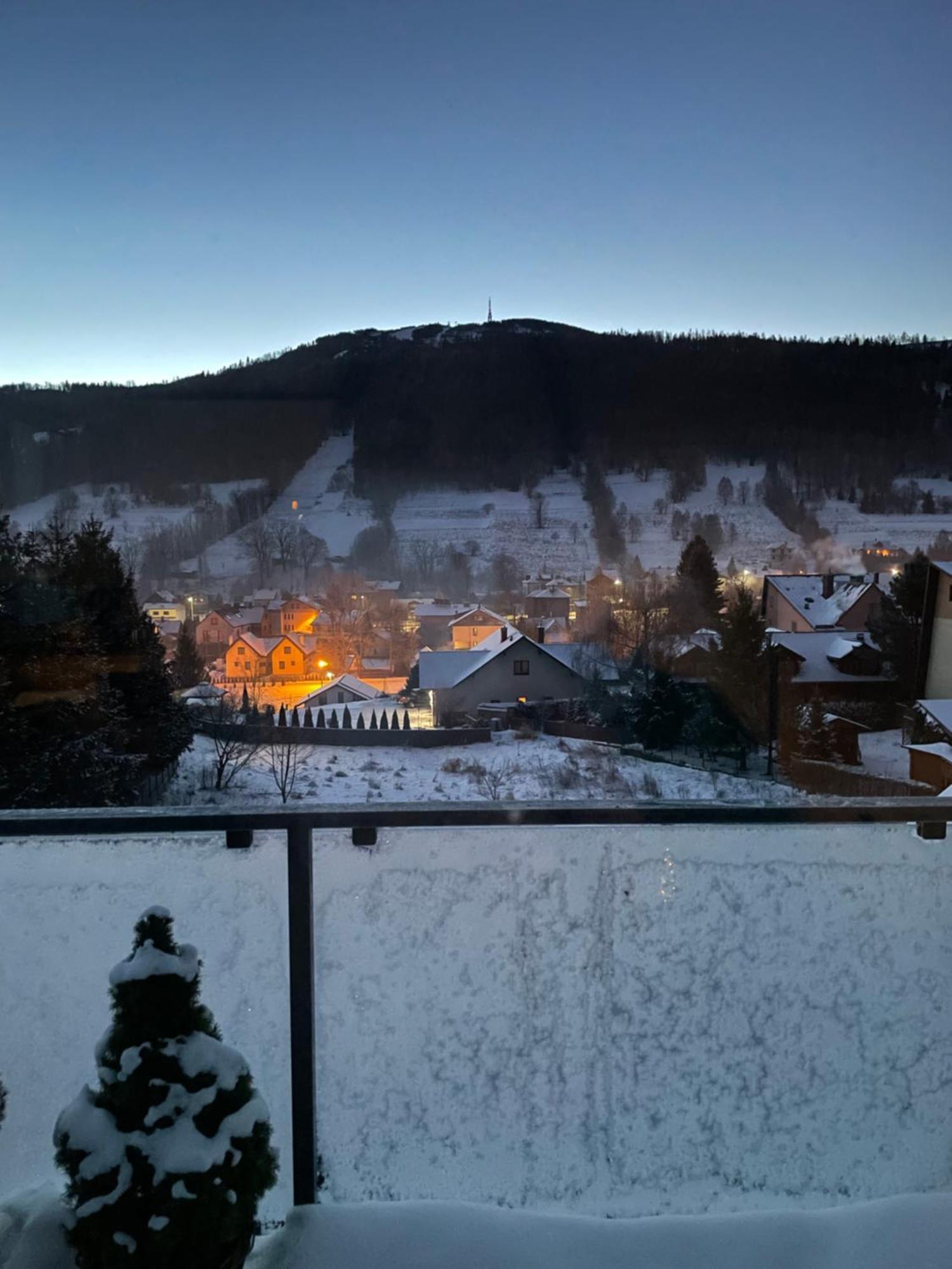Widokowy Apartament Jodlowa Ski&Bike Szczyrk Eksteriør bilde